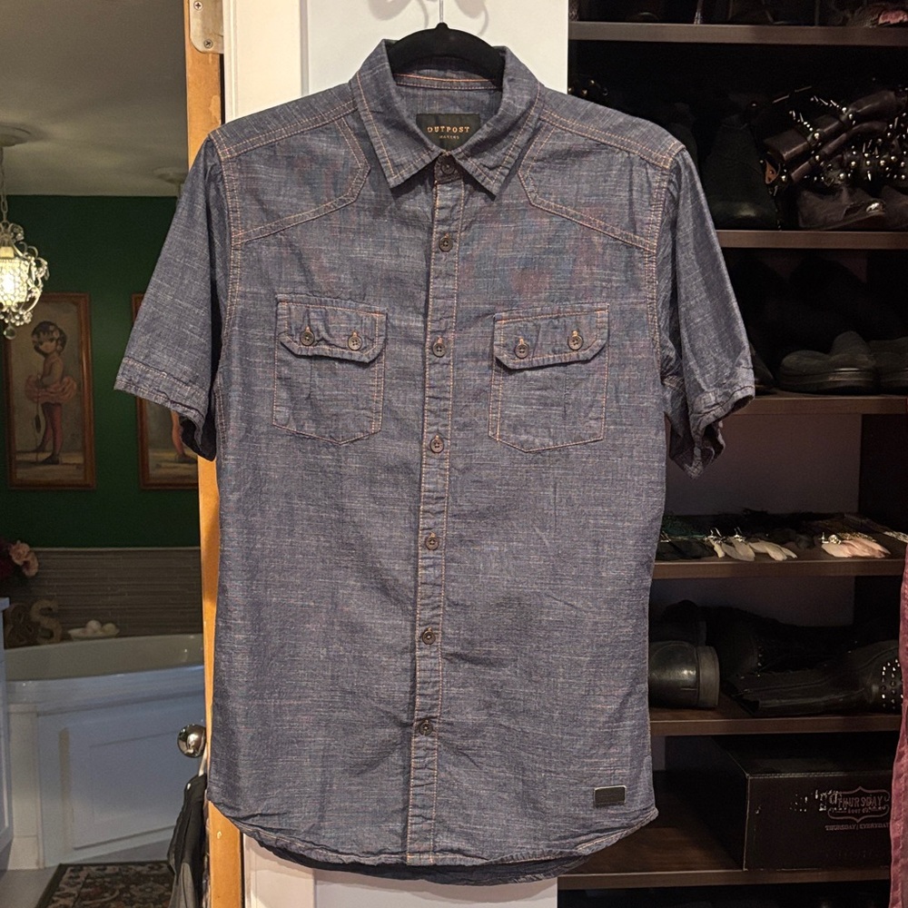 Outpost Makers - Men's Light Denim Button-Down Shirt. Slim Fit Size Small